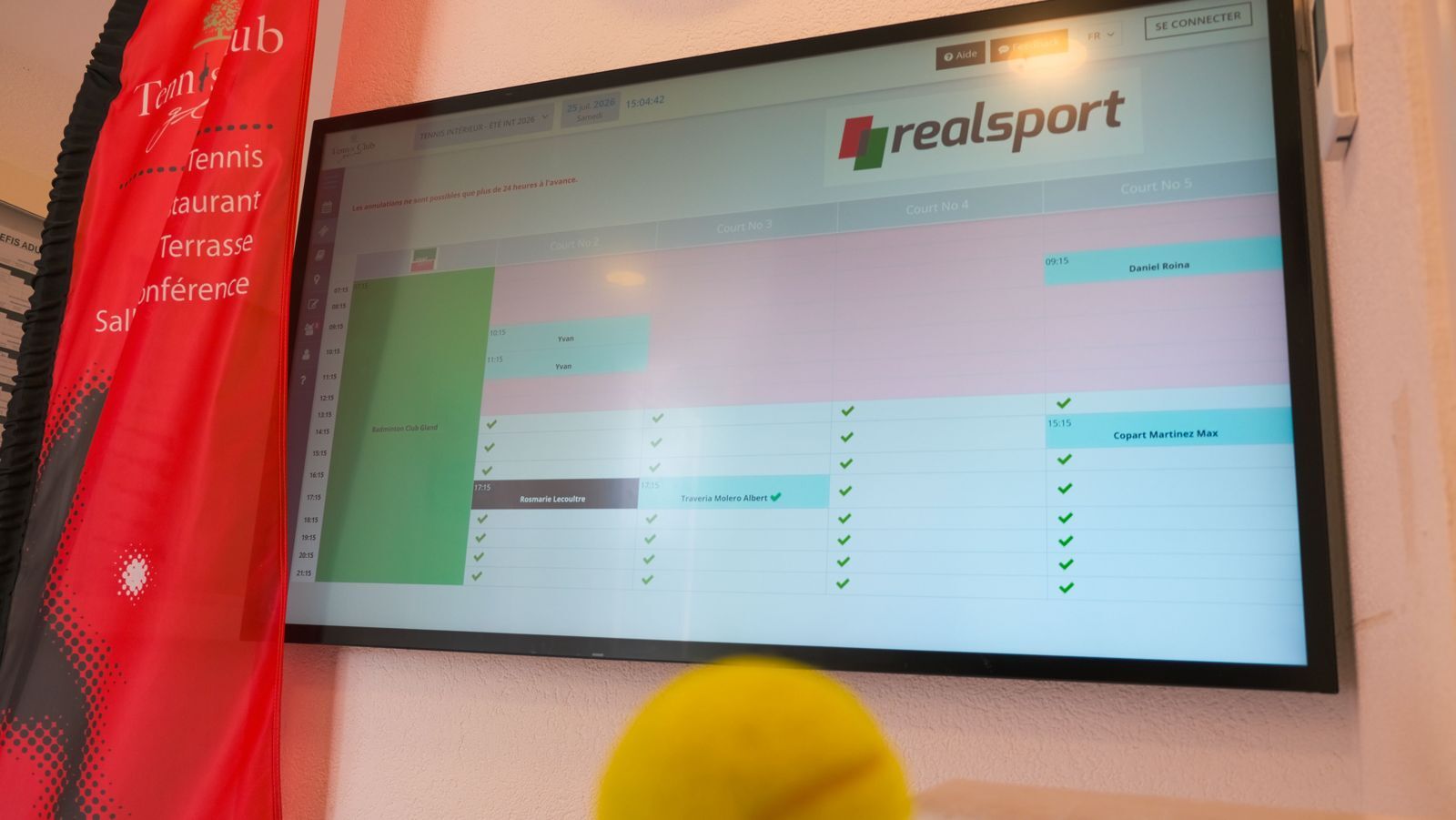 Digital Signage